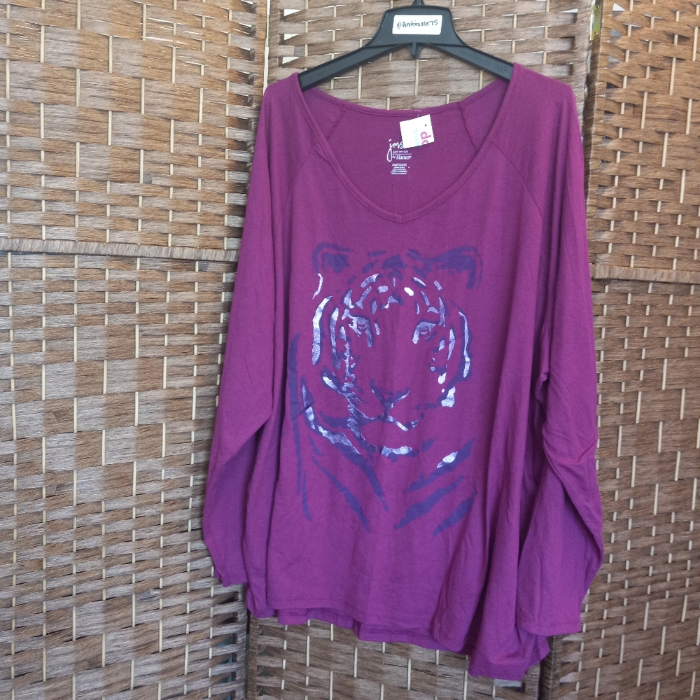 Graphic Tiger Long Sleeve Top By Hanes Just My Size 5X (30W-32W)